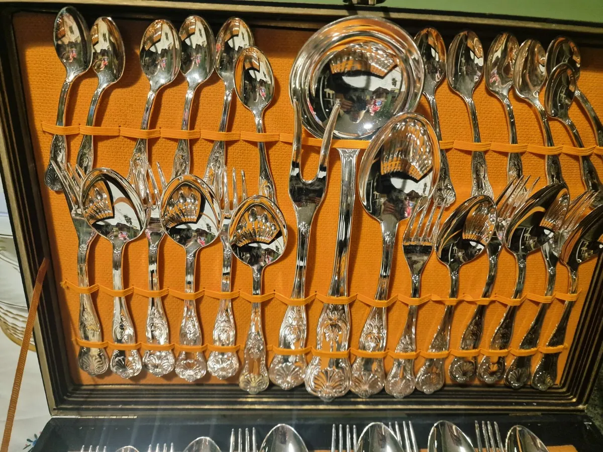 Kings pattern canteen of cutlery - Image 2