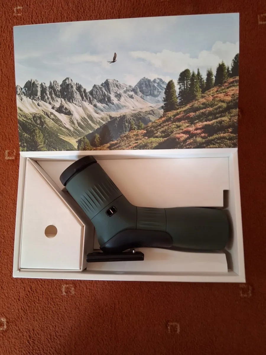 Swarovski ATC 17/40x56 + Kenro carbon fibre tripod - Image 1