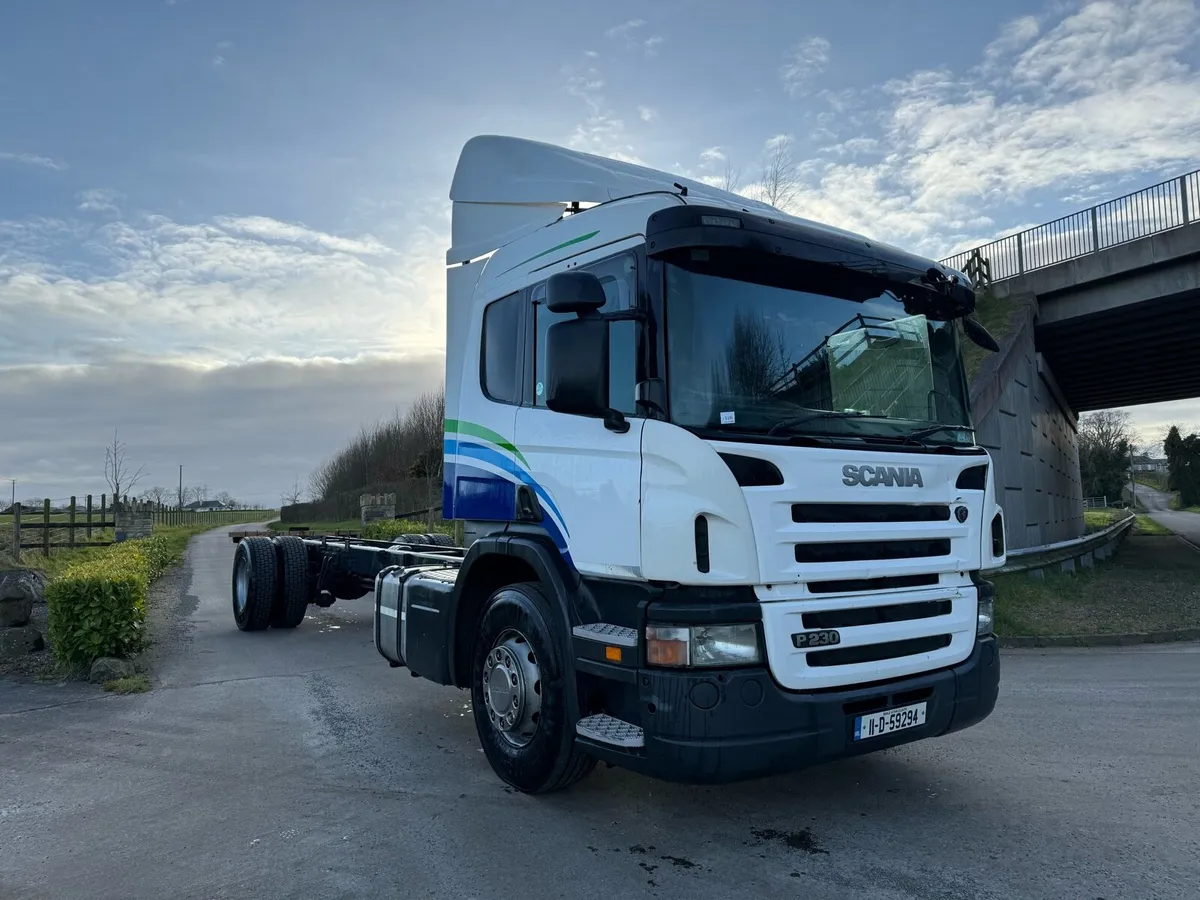 Scania p230 chassis cab(southern reg) - Image 2