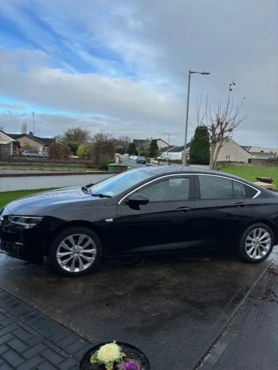 Opel Insignia 2021 - Image 1
