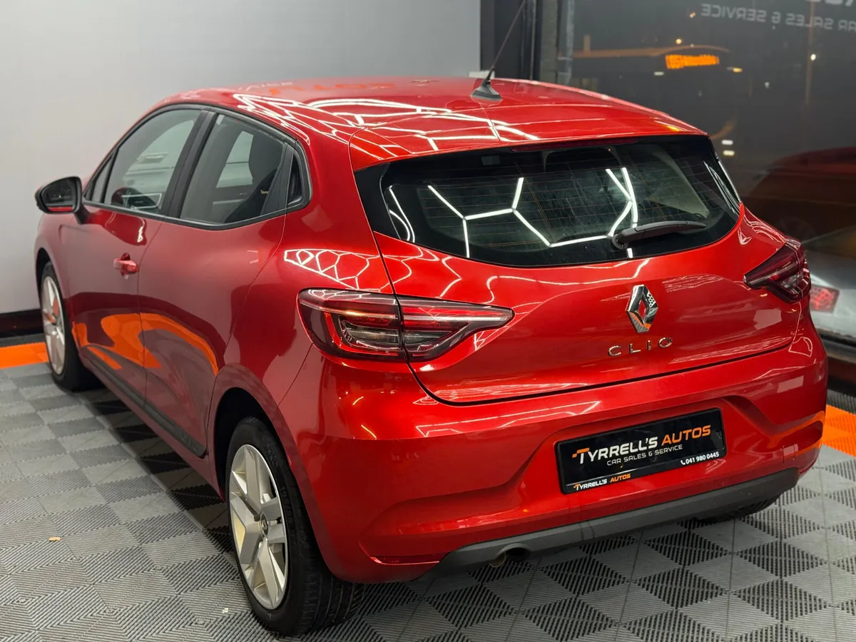 Renault Clio 1.0 DYNAMIQUE SCe 2022 - Image 4