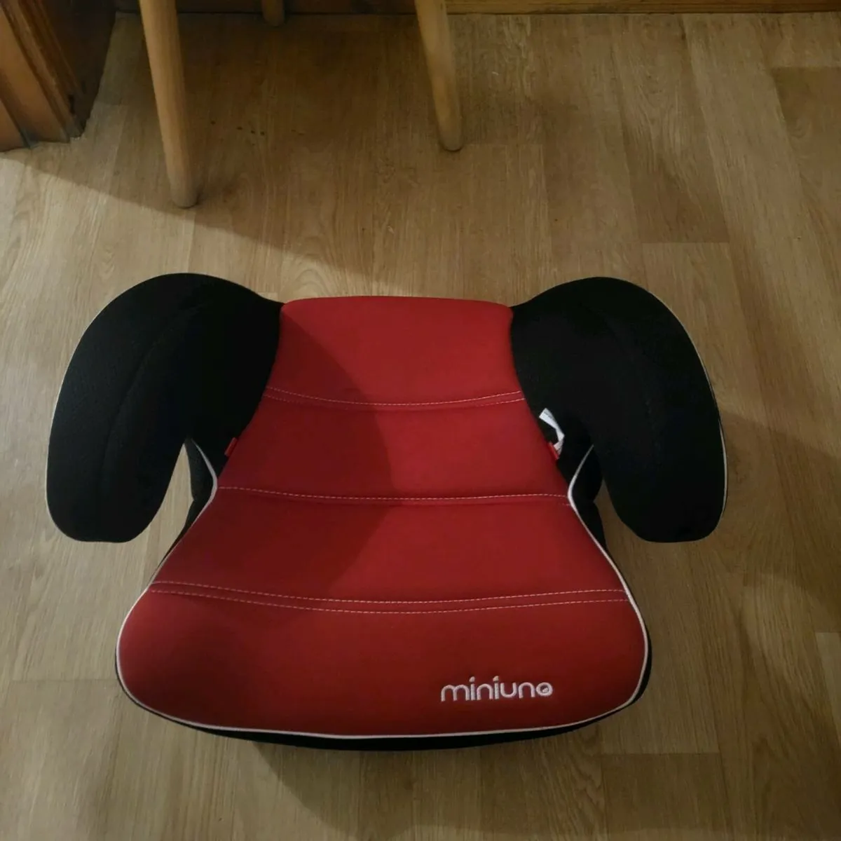 Booster seat - Image 1