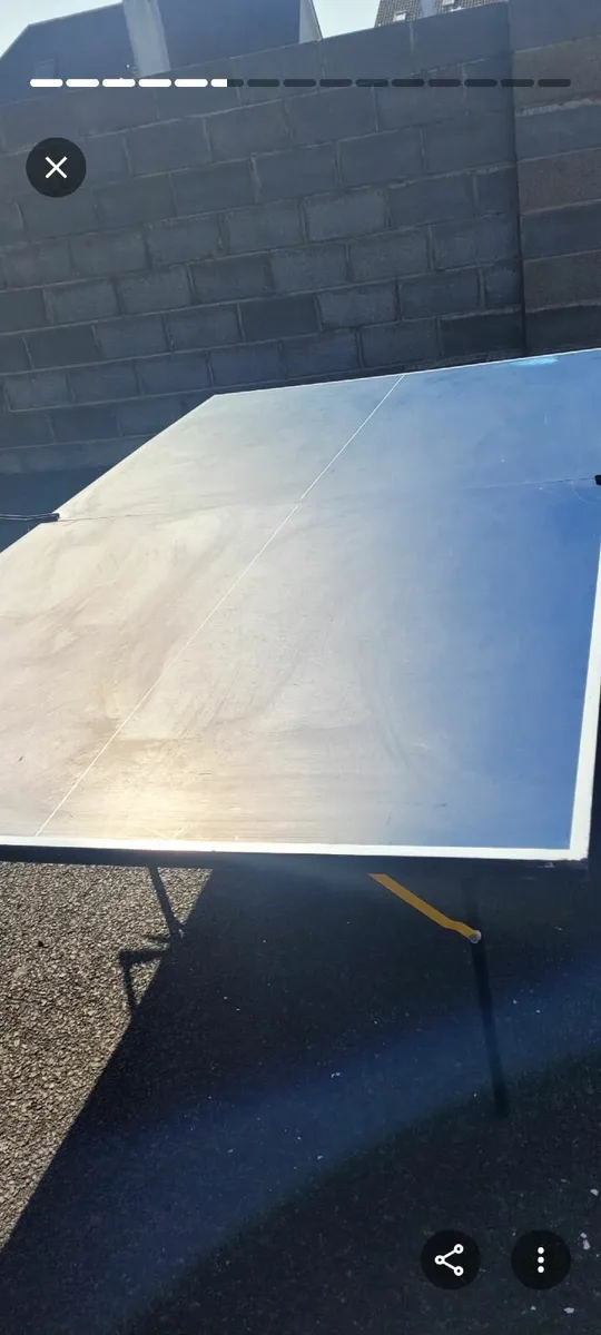 Table tennis table - Image 1