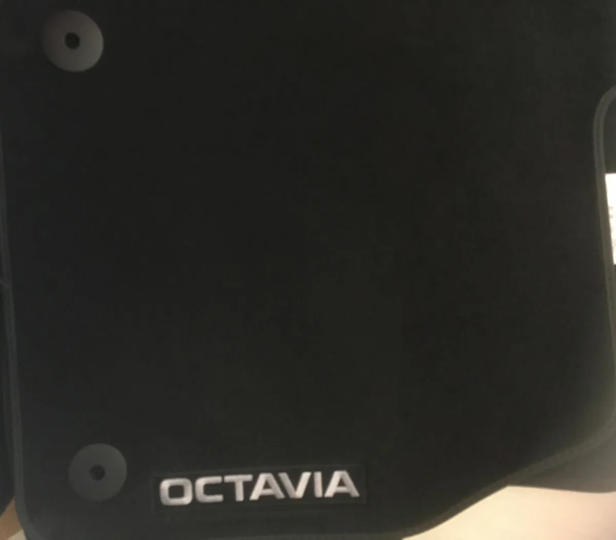 Brand New Skoda Octavia Car Mat Set 2024 Model - Image 2