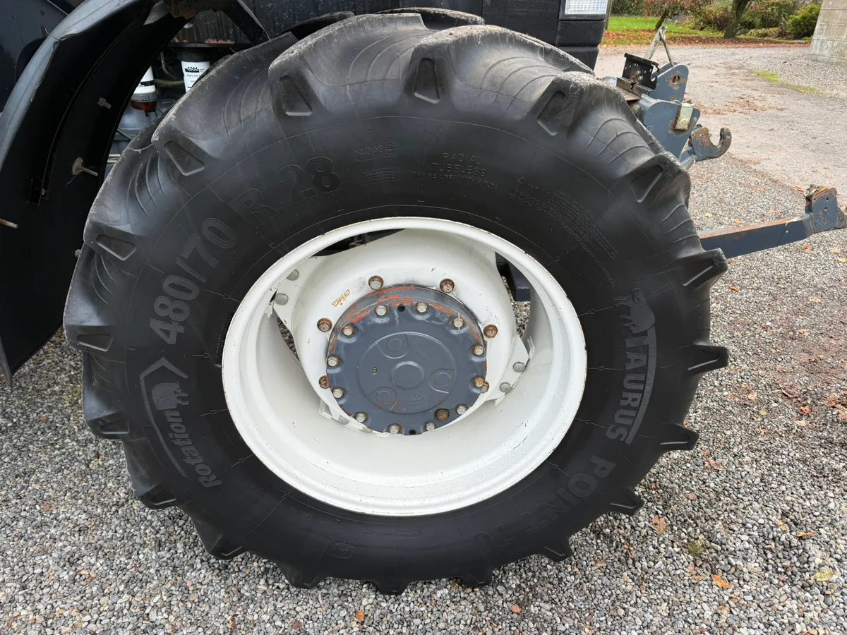 97 New Holland 8360 R/C 6900 hours! €27950 Plus Vt - Image 4