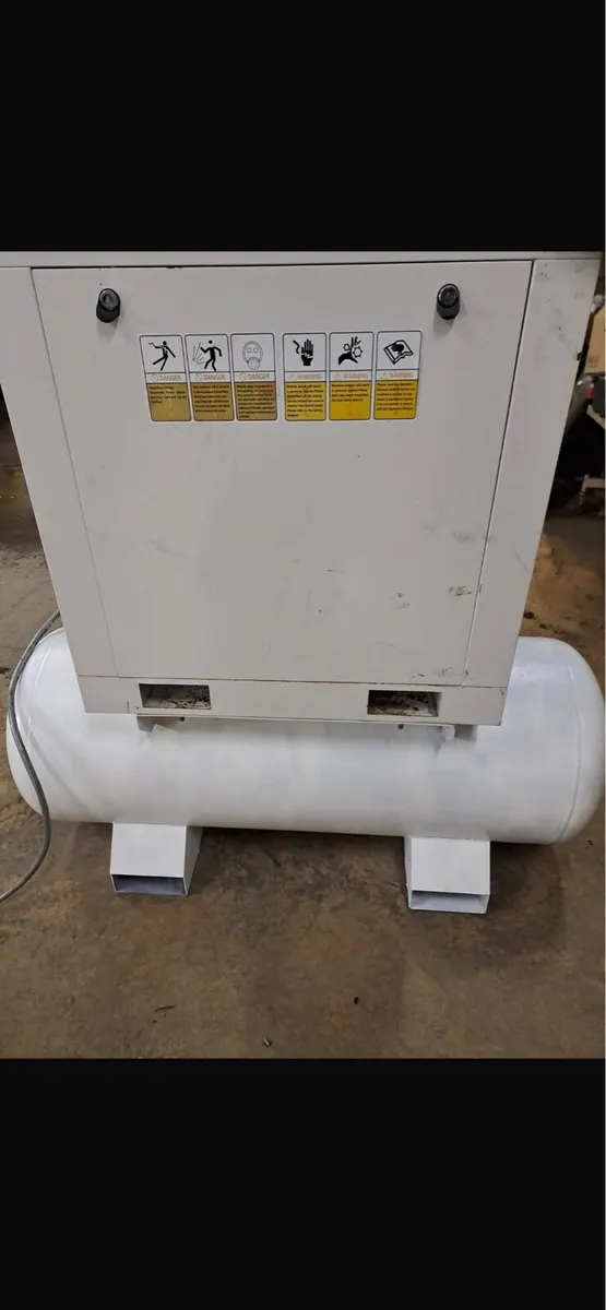 Air compressor - Image 2