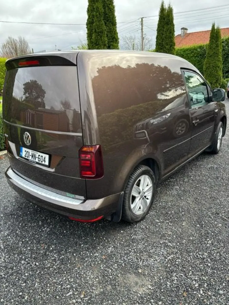 Volkswagen Caddy 2020 - Image 2
