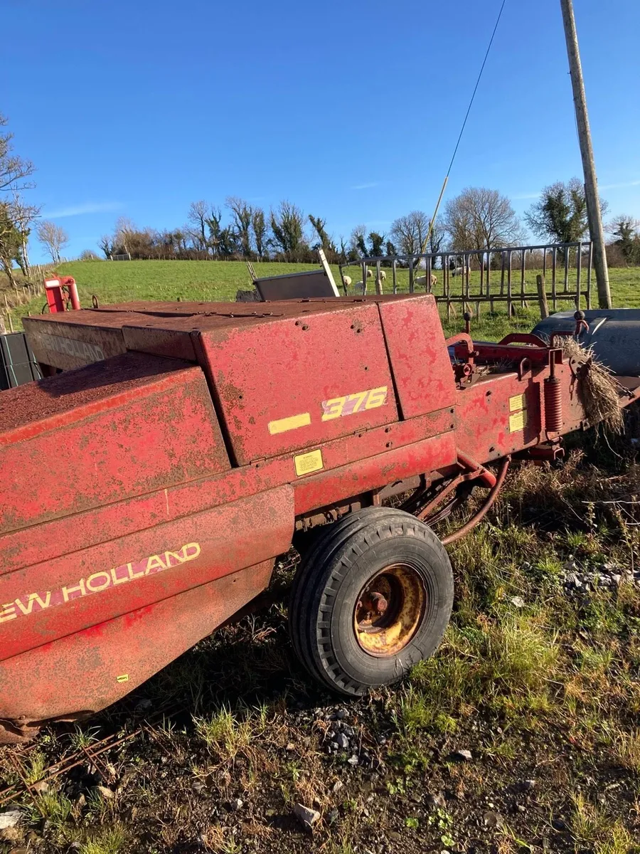 New Holland 376 - Image 2