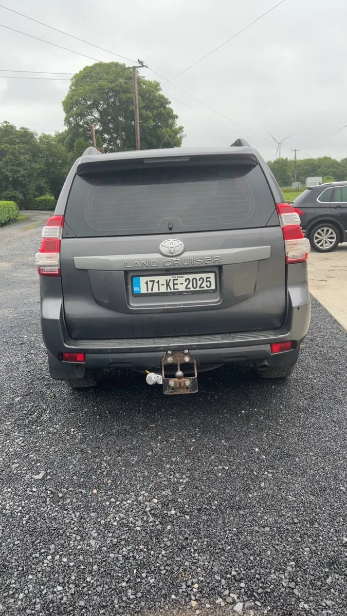 Landcruiser business class - Image 2