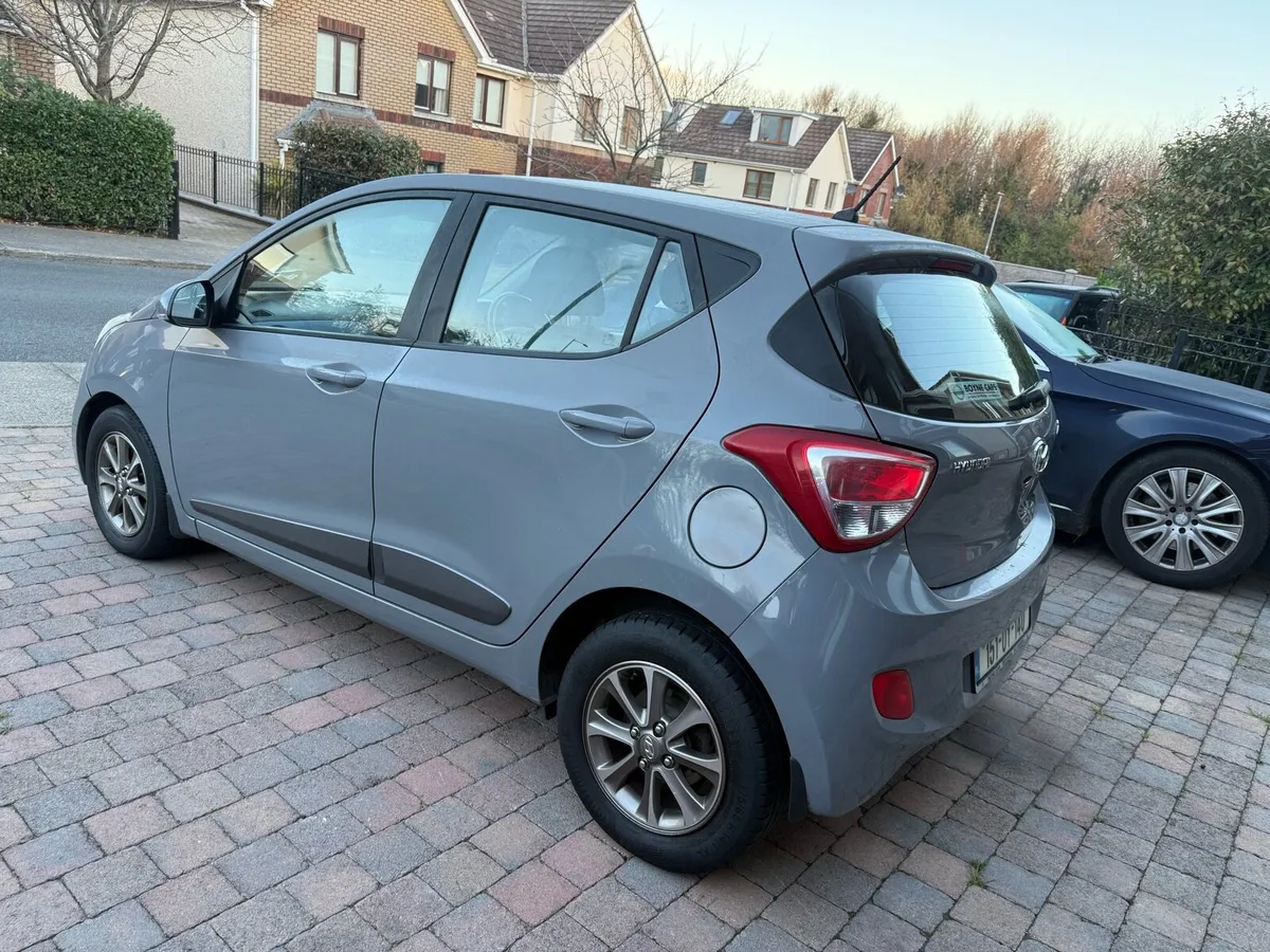 DELUXE PETROL LOW KM FULL HISTORY - Image 4