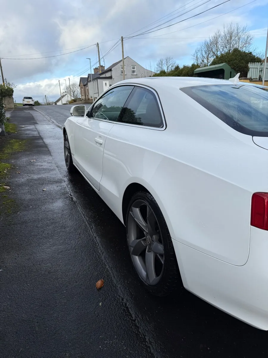 Audi A5 2010 - Image 3
