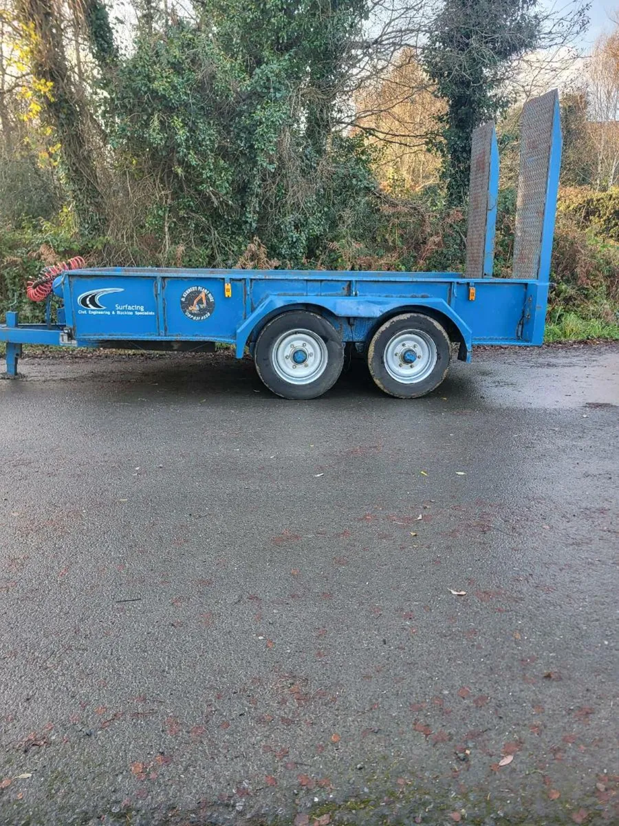 Low loader - Image 2