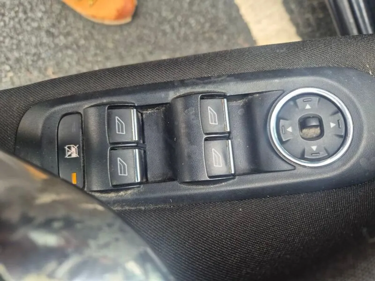 2011 Ford Mondeo 1.8TDCI - Image 4