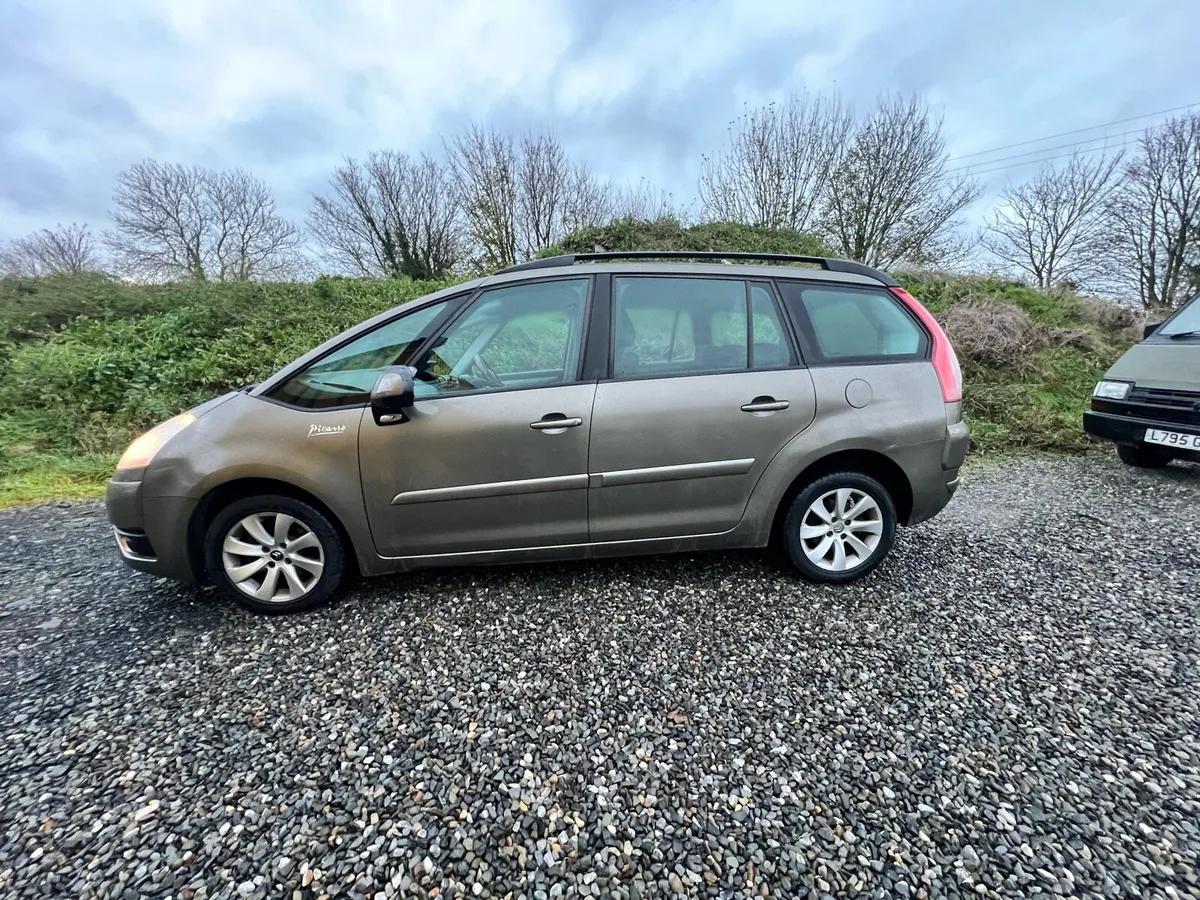 Citroen C4 7 Seater, LOW KMS, NCT&TAX - Image 4