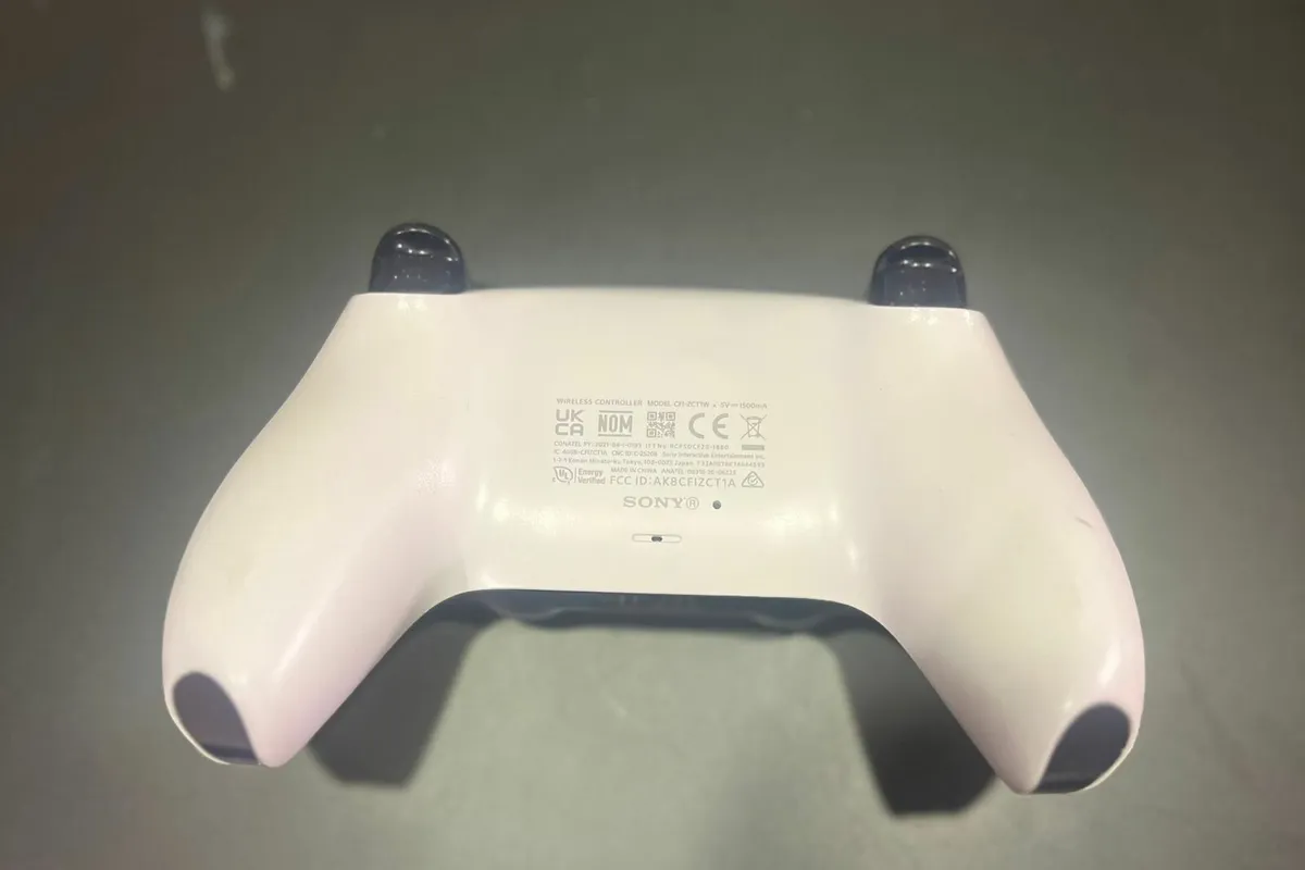 SONY DUALSENSE WIRELESS CONTROLLER WORKING PERFECT - Image 2