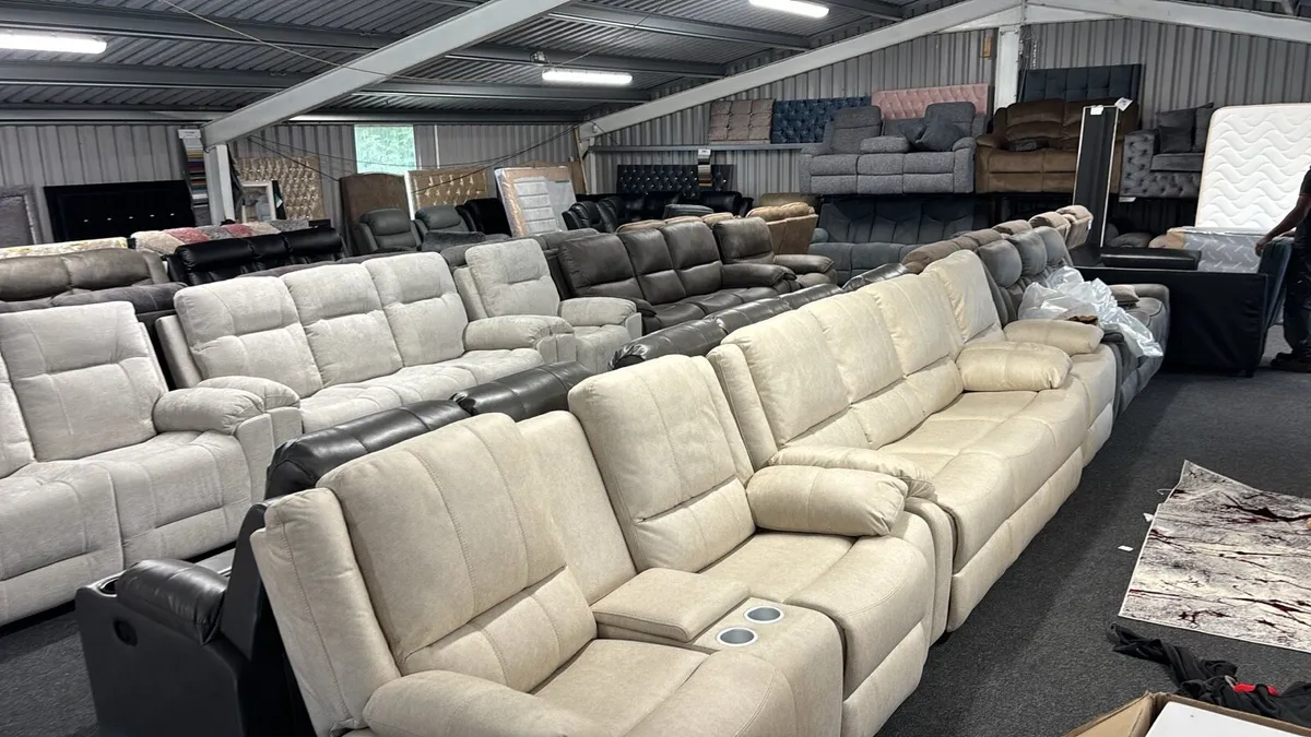 Sofa Showroom N37 X2C2 WIDE SELECTION SOFAS - Image 1