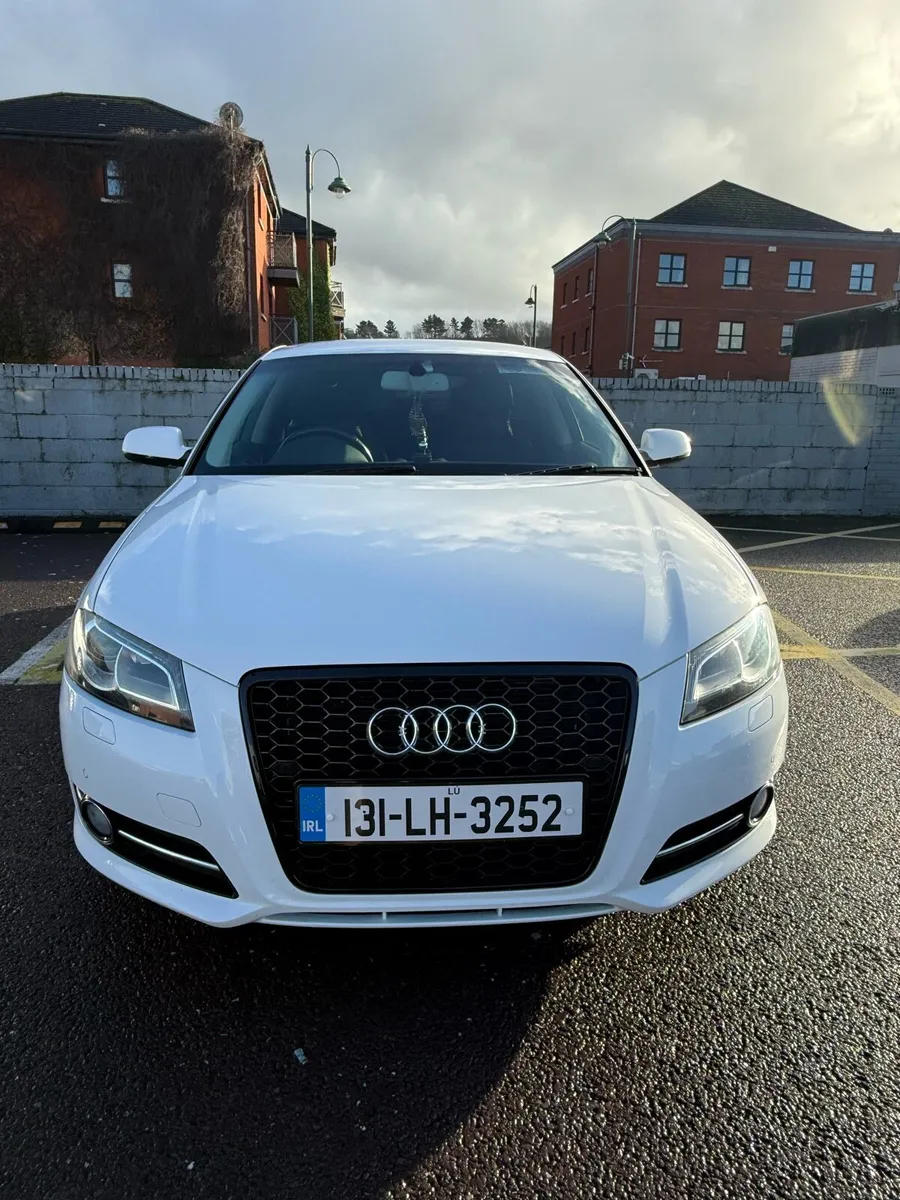 Audio A3 1.4 S LINE AUTOMATIC - Image 1