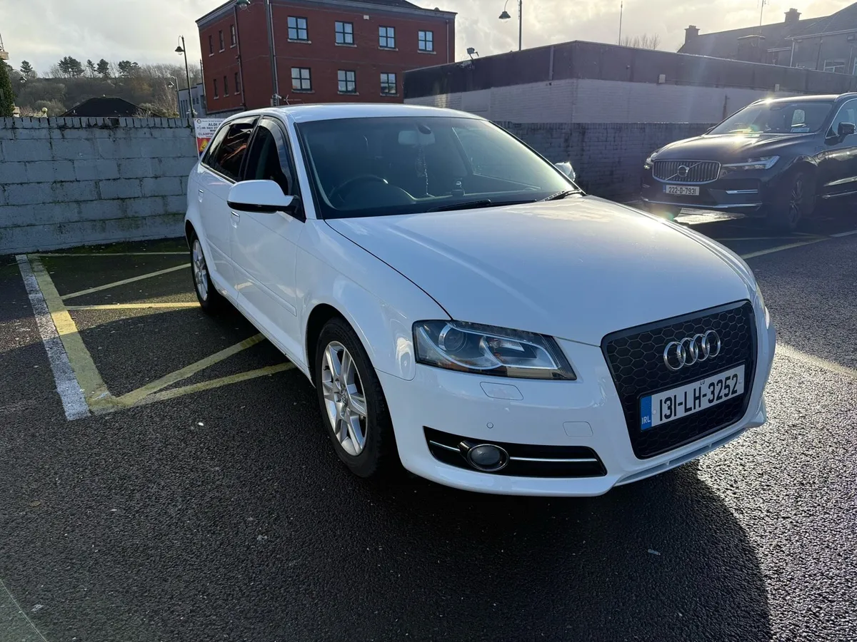 Audio A3 1.4 S LINE AUTOMATIC - Image 2