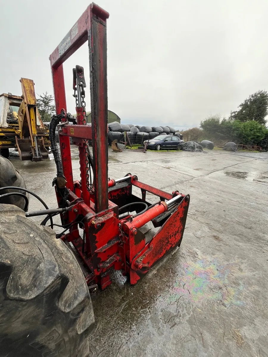 Shear and silage grab - Image 2