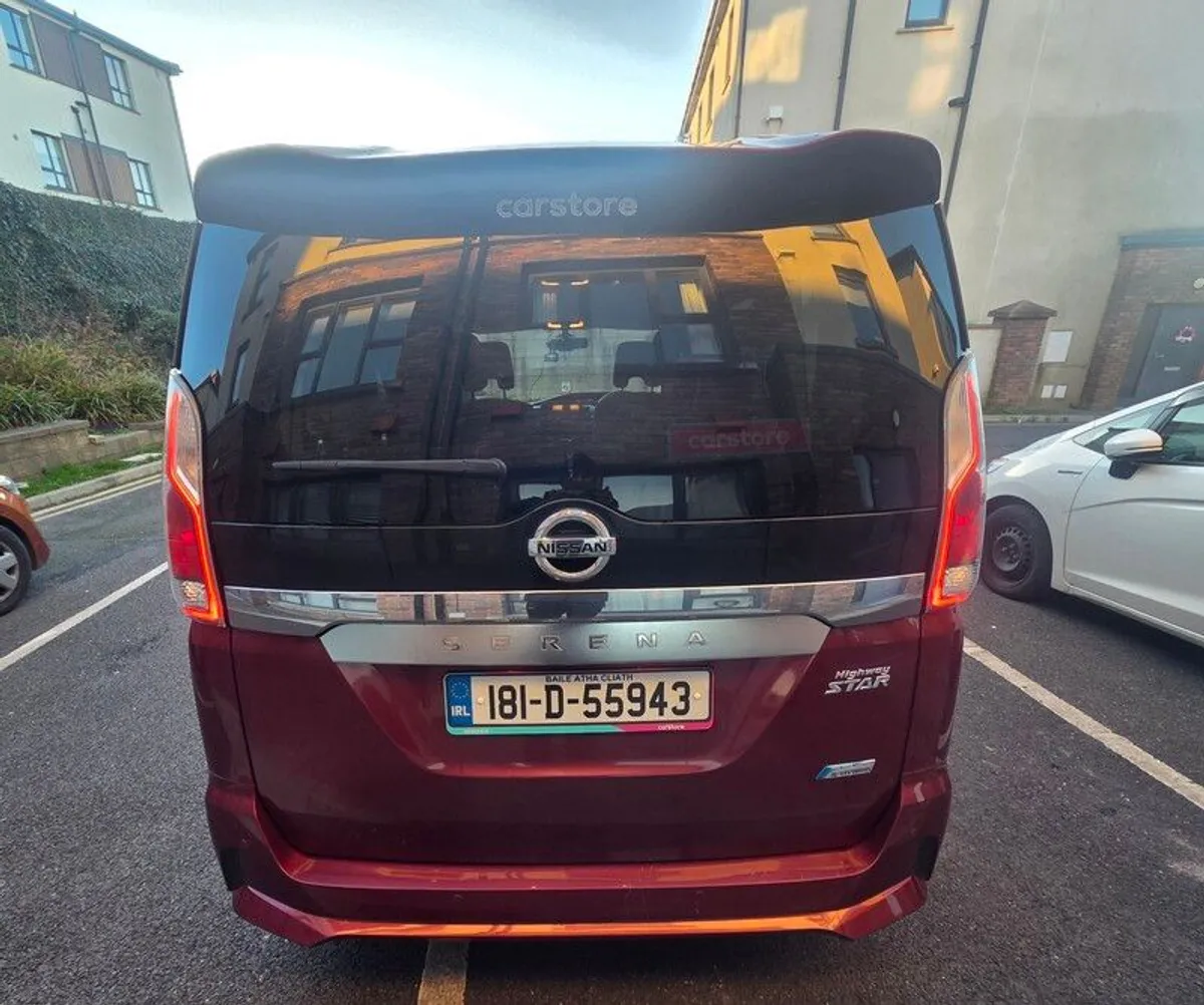 2018 Nissan Serena - Image 2