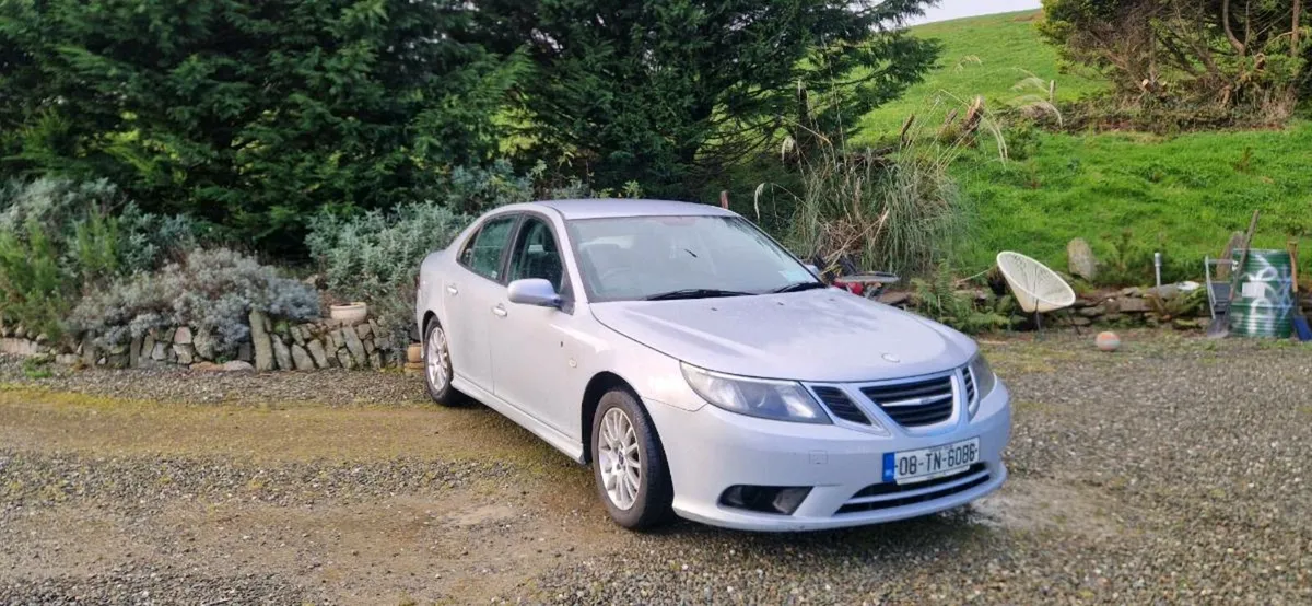 SAAB 9-3 - Image 1