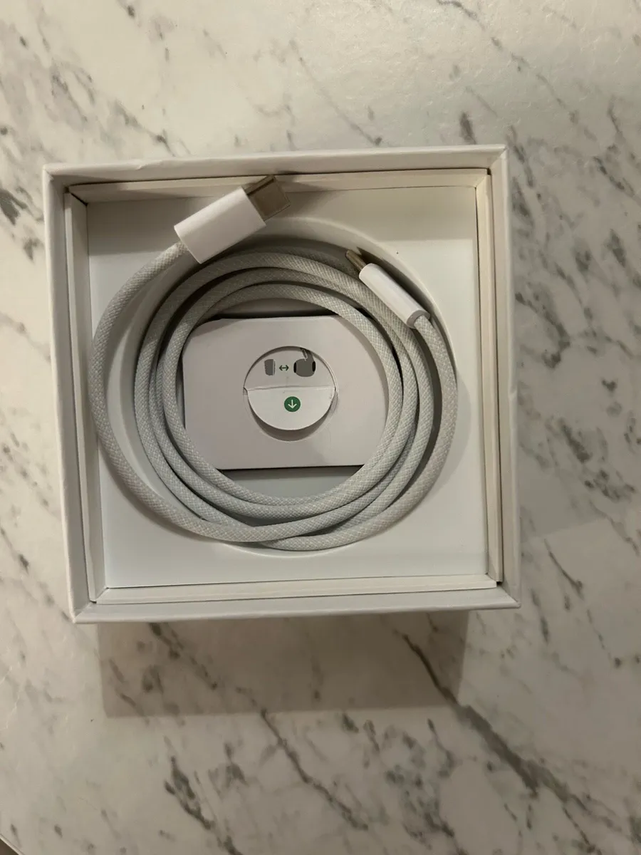 AirPod Pro Gen 2 - Image 2