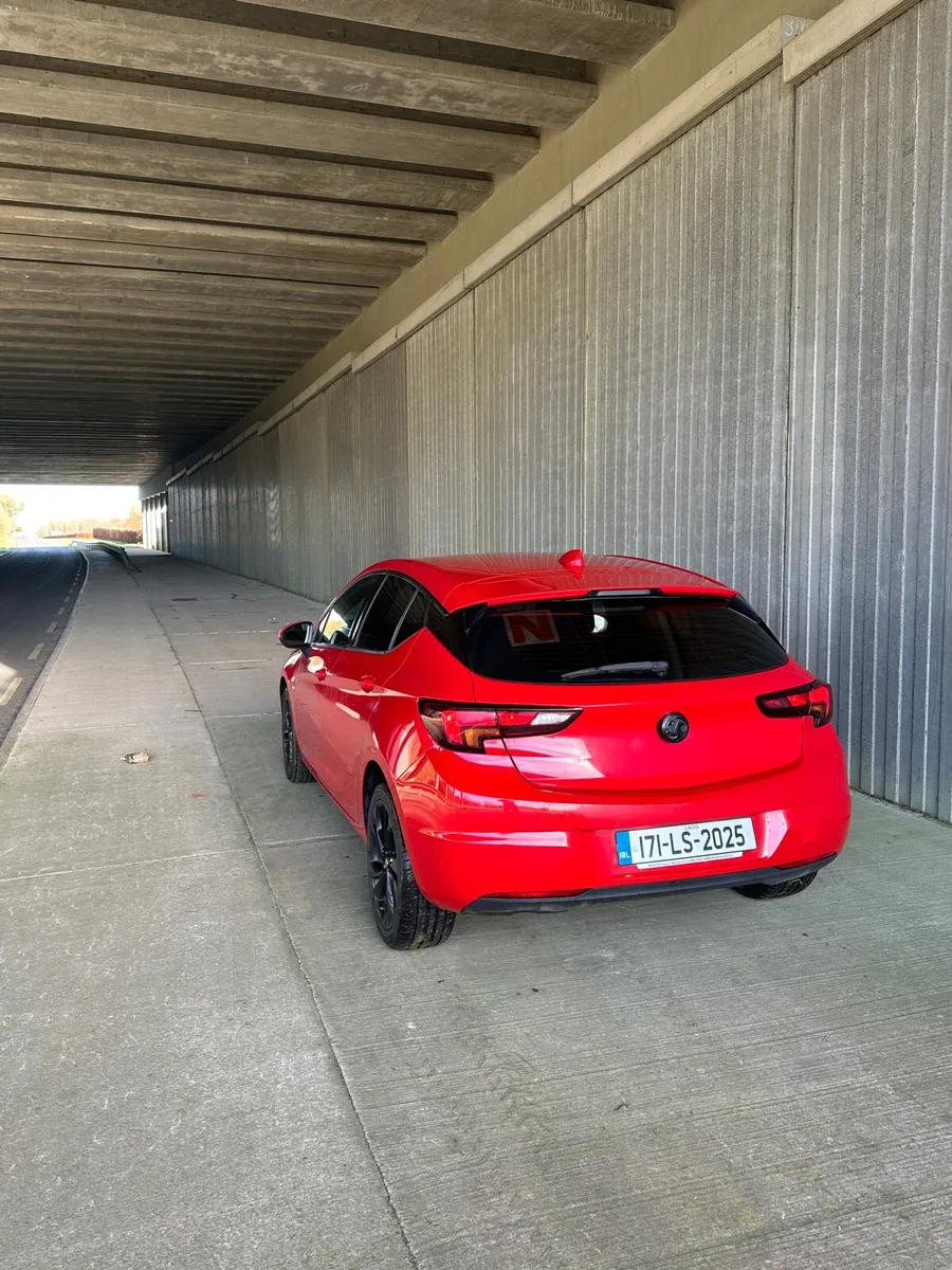 Vauxhall Astra SRI - Image 4