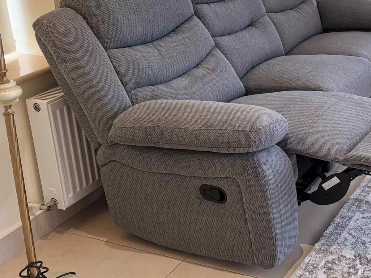 Phoenix sofas - Image 4