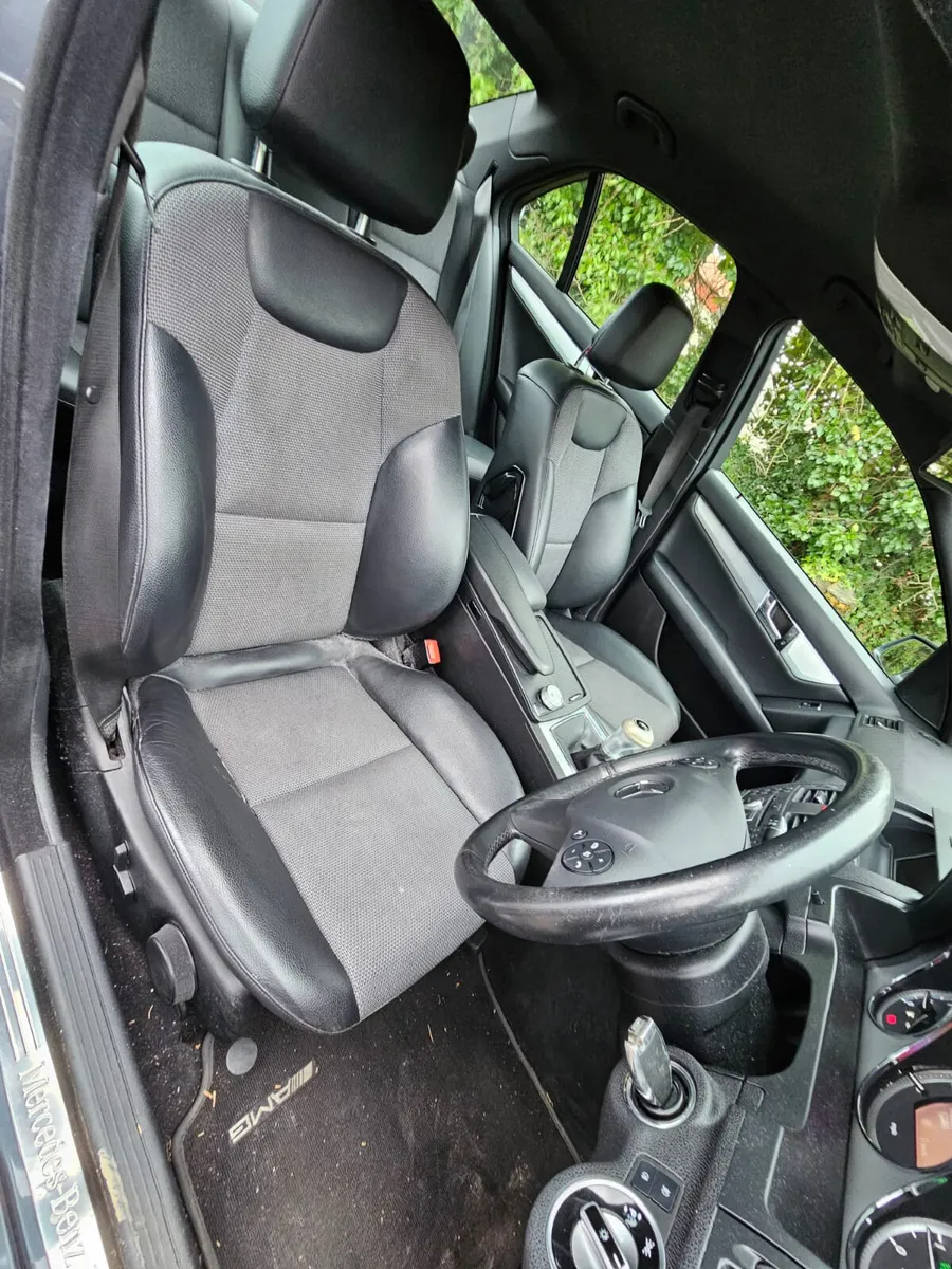 Mercedes-Benz C-Class AMG 2010 €3650 - Image 2