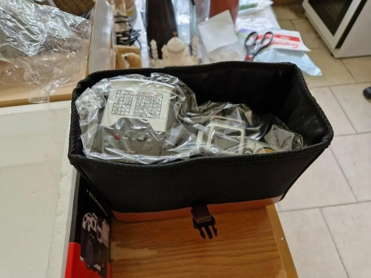 NEW OLYMPIA NK 3030 Advanced Camera in Carry Case - Image 4