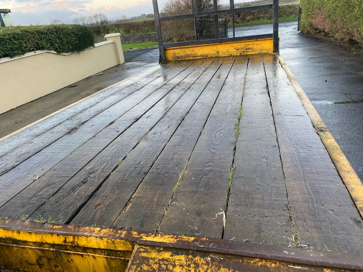 McCauley low loader - Image 4