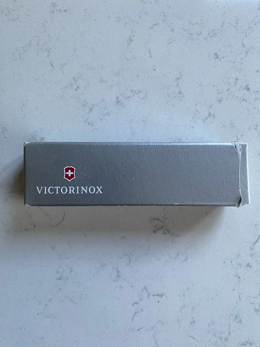 Victorinox hiker - Image 3