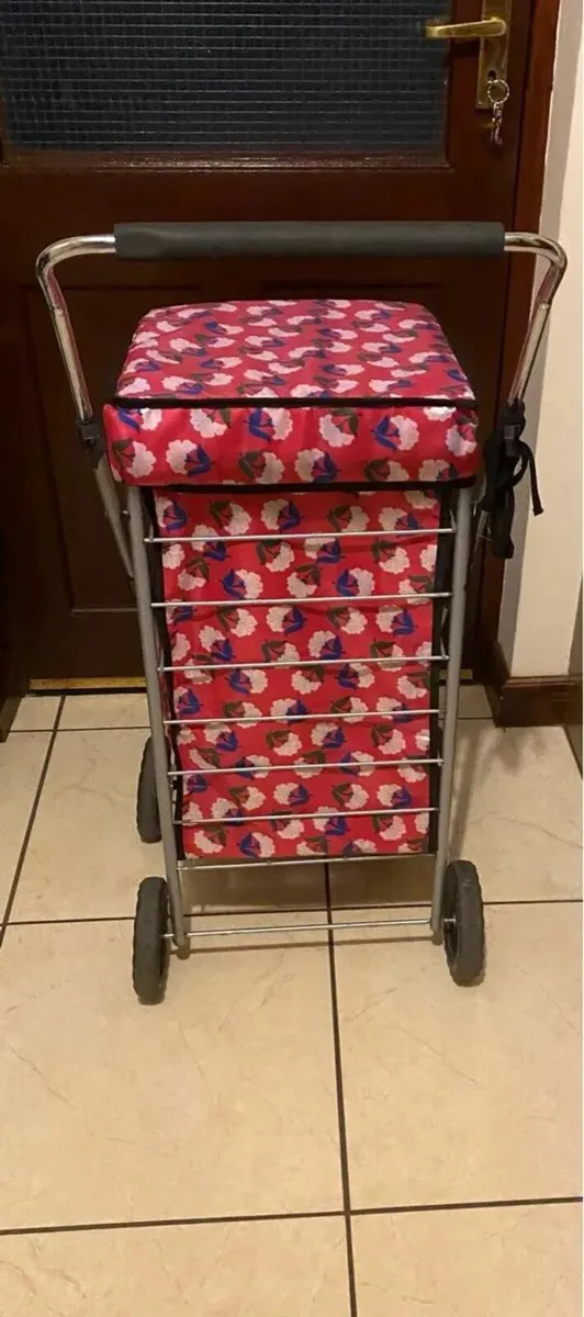 6 Wheel Shopping Trolley with New Waterproof Bag - Image 4