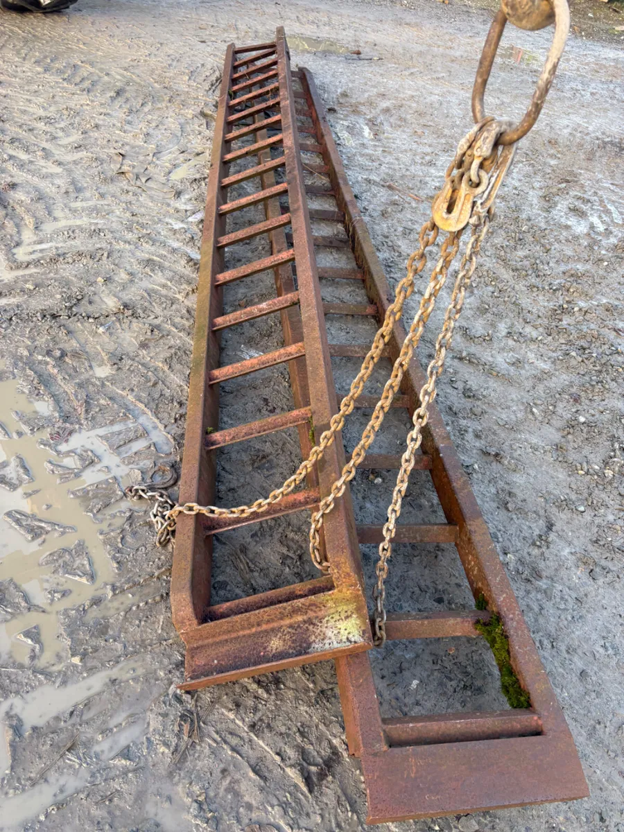 Loading ramps - Image 3