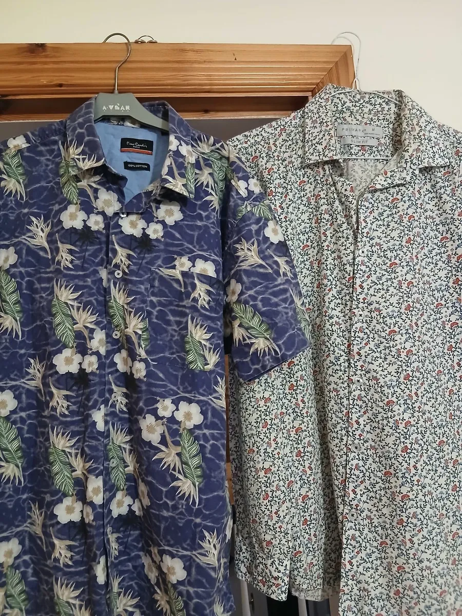 Medium Men's shirts (2) - Image 3