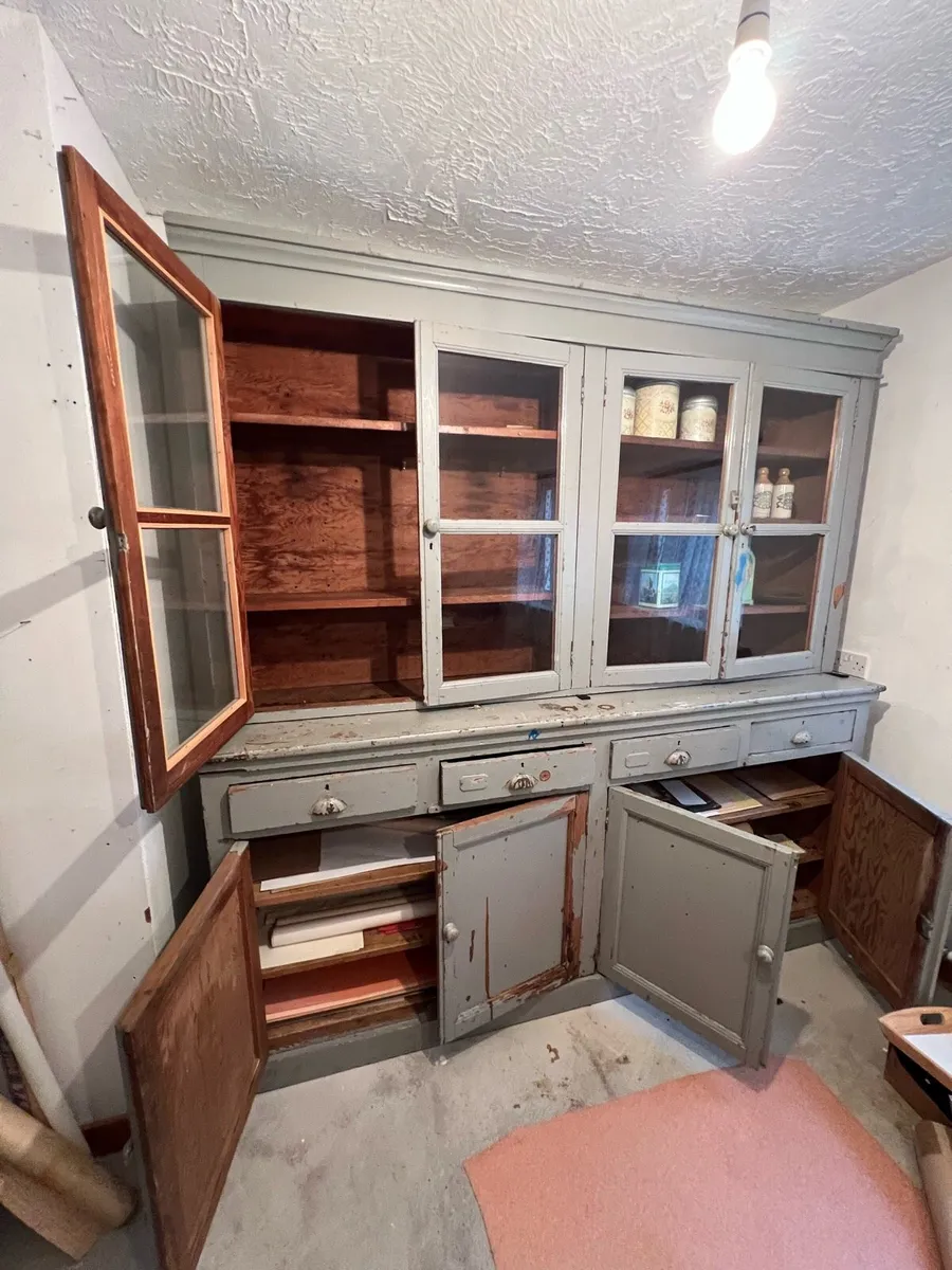 Large solid pine vintage dresser - Image 1