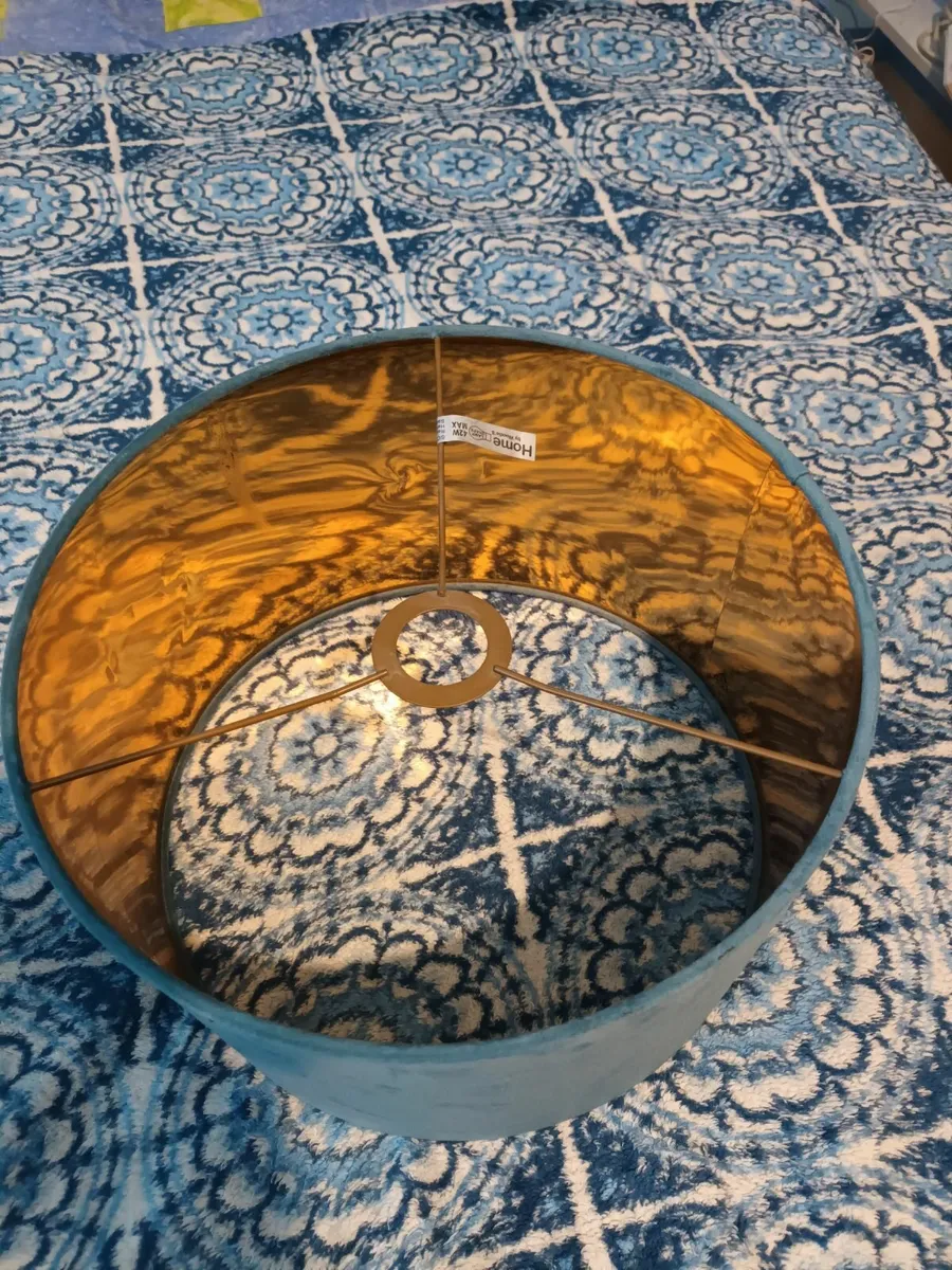 Light Shade - Image 2