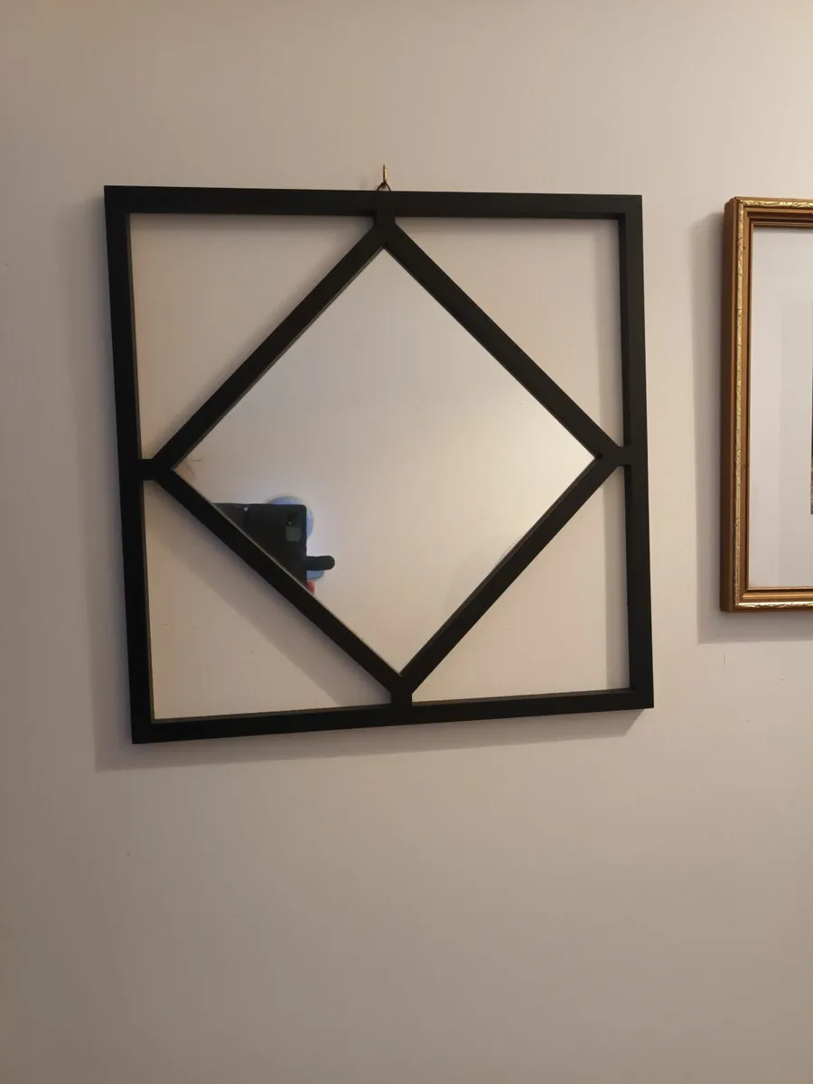 Mirror - Image 3