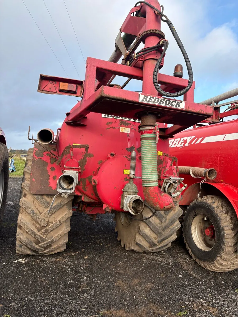 Redrock slurry tanker - Image 3
