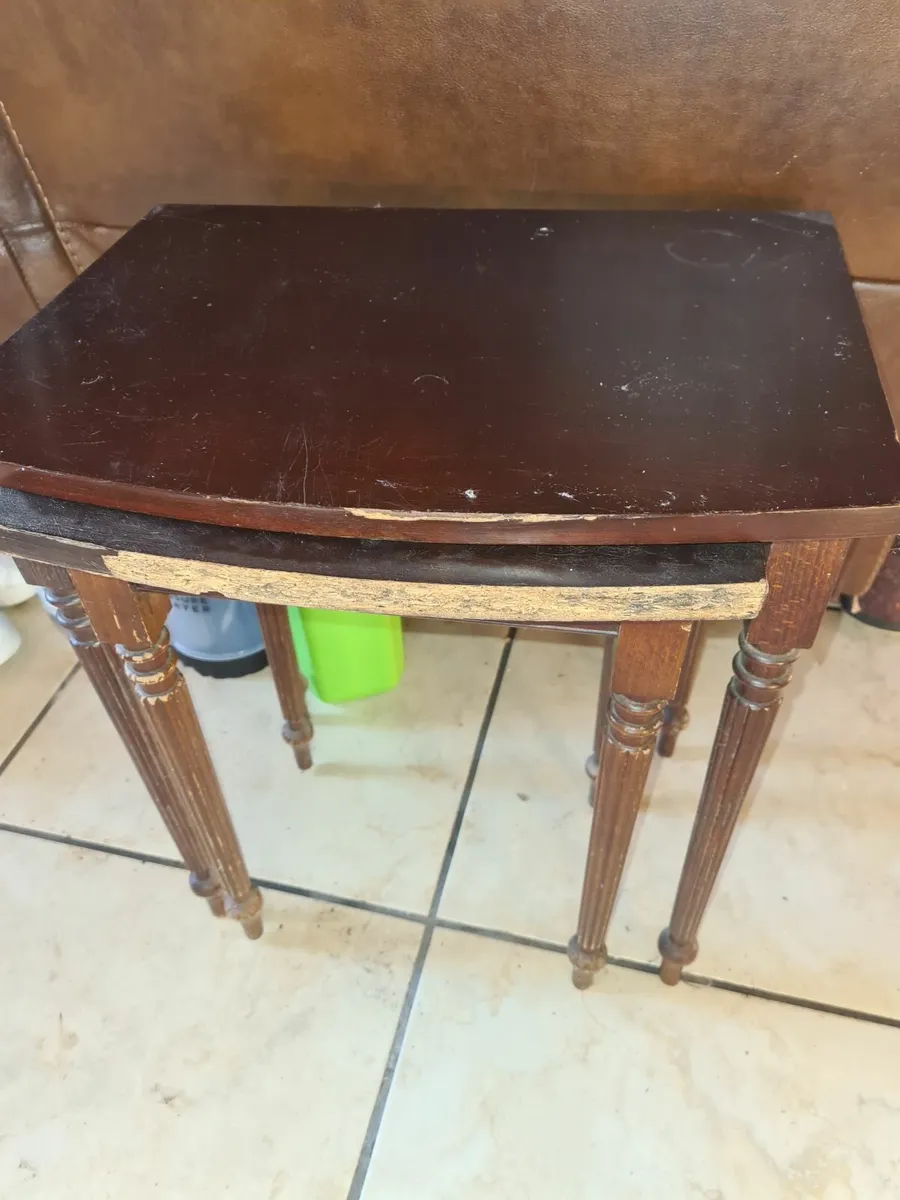 Free, nest of 2 side tables - Image 4