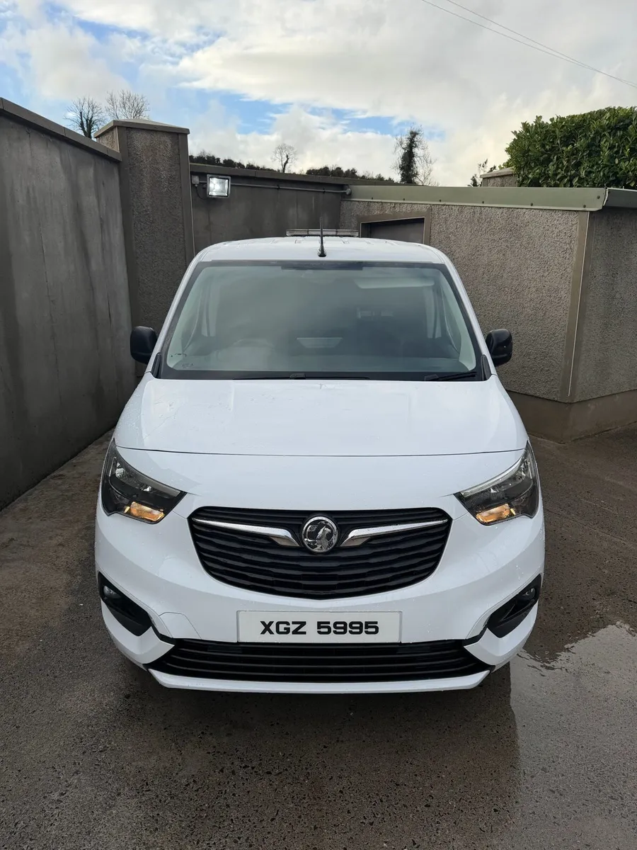 2022 VAUXHALL COMBO 1.5 TURBO D 2300 PRO - Image 2