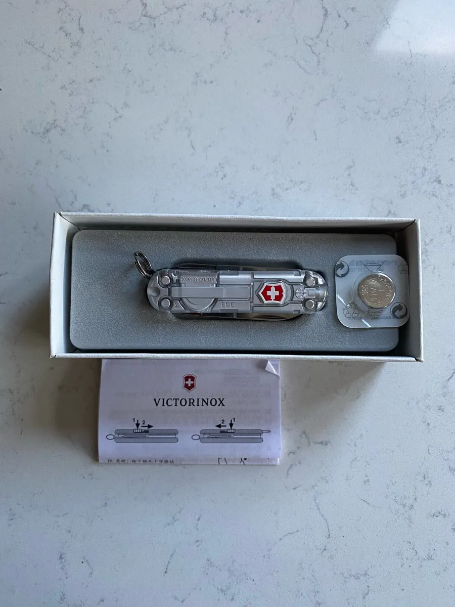 Victorinox Sign.Lite - SilverTech - Image 2