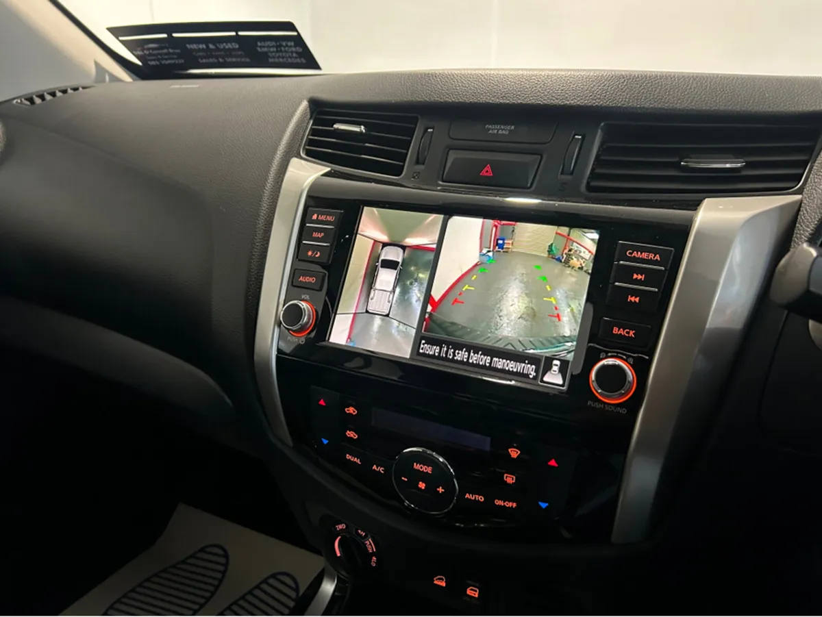 Nissan Navara N-GUARD DCI AUTO SHR DCB - Image 4