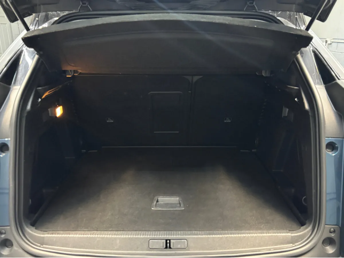 Peugeot 3008 FL ALLURE 1.5 BLUE HDI 13 130 6.2 - Image 2
