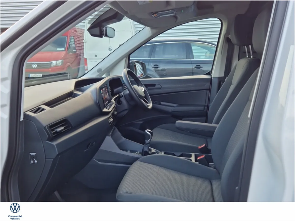 Volkswagen Caddy CARGO EDITION TDI 102BHP M6F - Image 4
