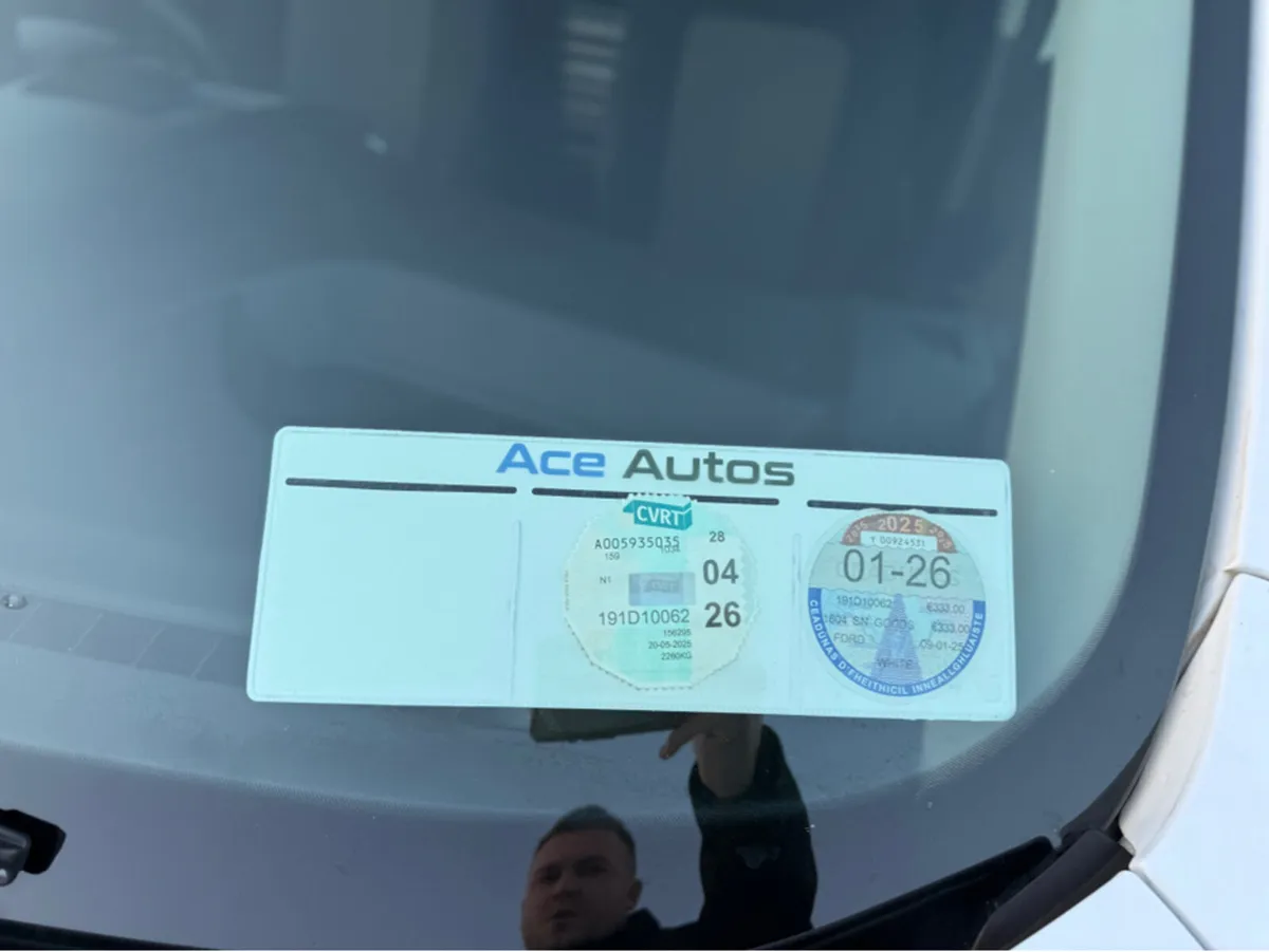 Ford Transit Connect BASE LWB 1.5 DIESEL - MANUAL - Image 3