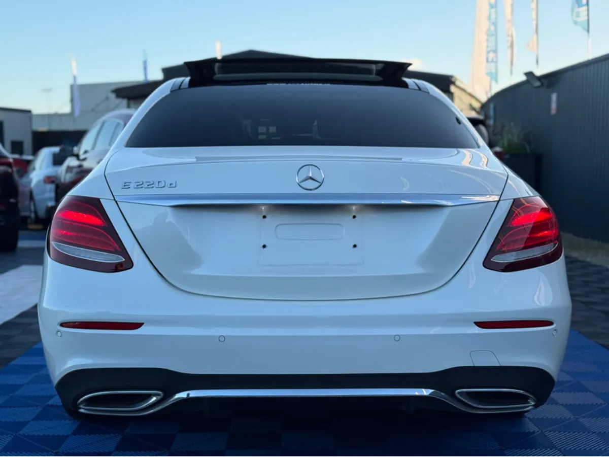 Mercedes-Benz E-Class AMG PREMIUM - 2.0L DIESEL - - Image 2