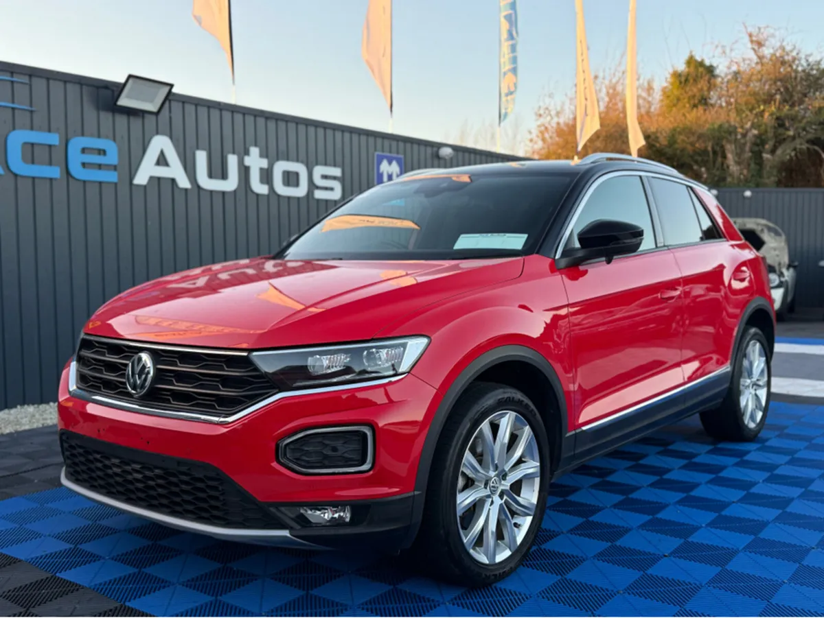 Volkswagen T-Roc SPORT - 2.0L DIESEL - AUTO - 12M - Image 2