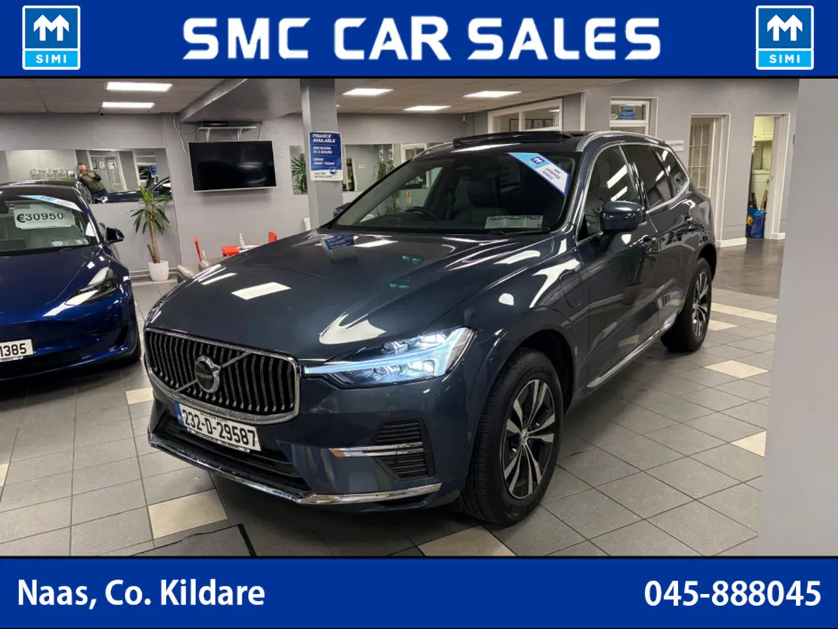 Volvo XC60 CORE T6 RECHARGE AWD - Image 1