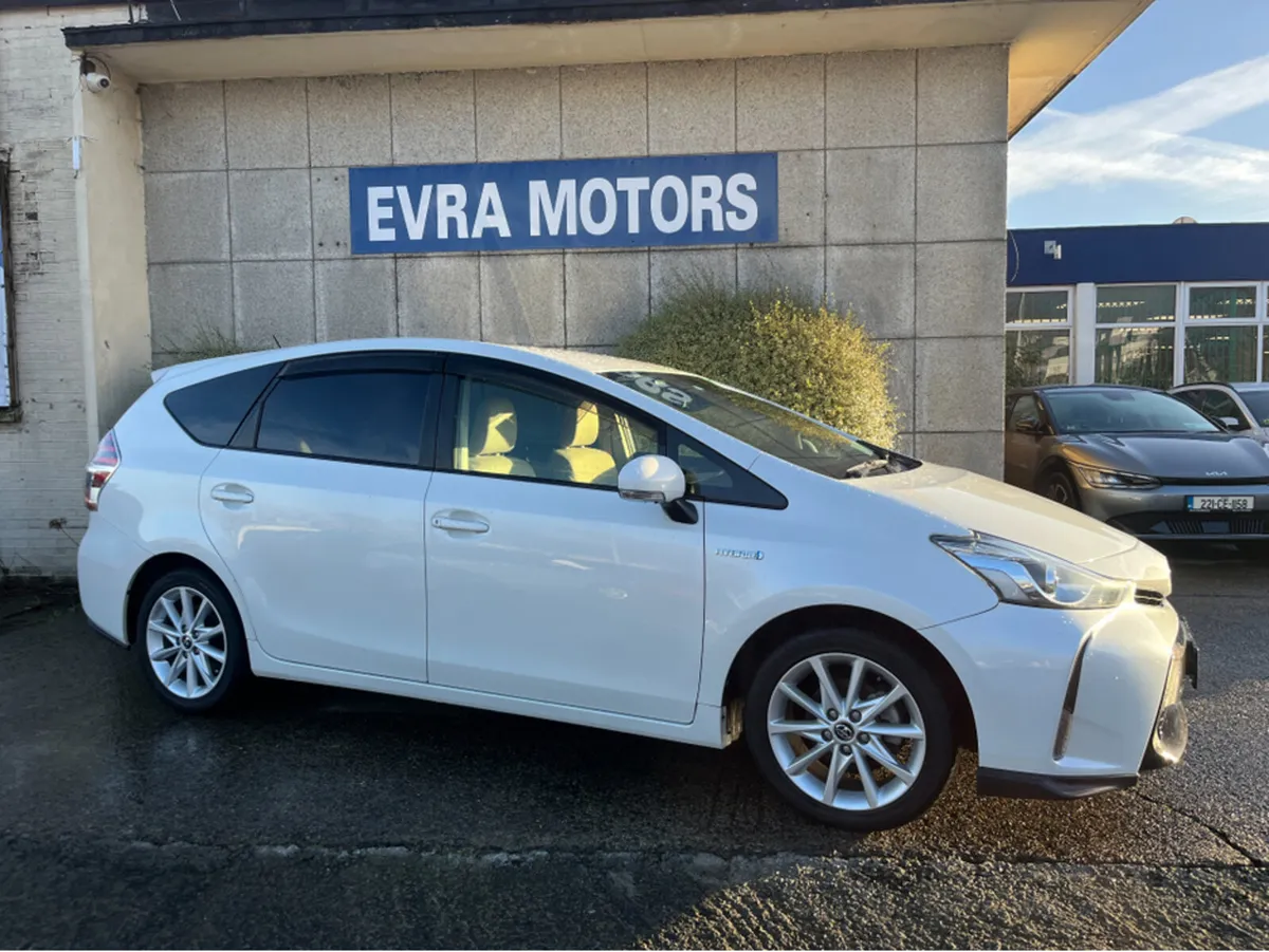 Toyota Prius 7 SEATER AUTOMATIC HYBRID 1.8 PETROL - Image 2